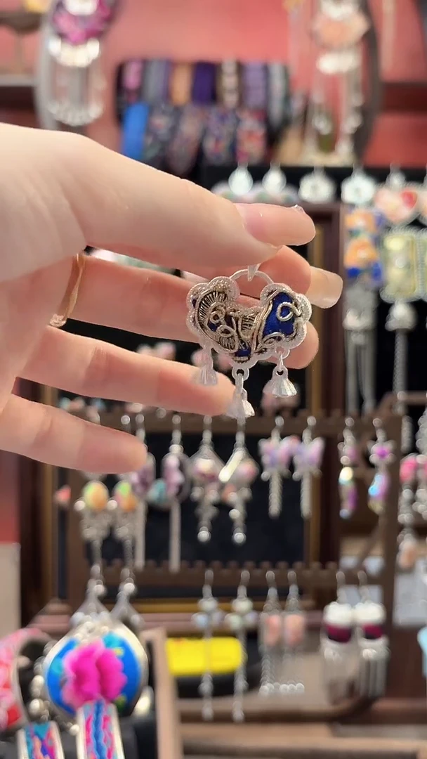 织绣 云织谣民族风精美饰品   334