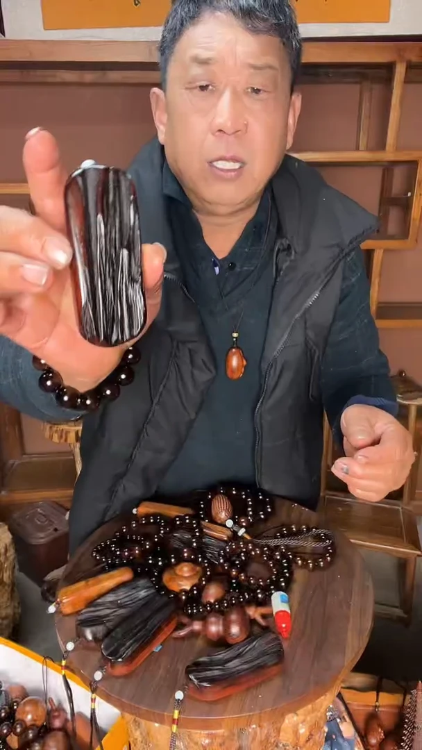 枣木雷击枣木手把件