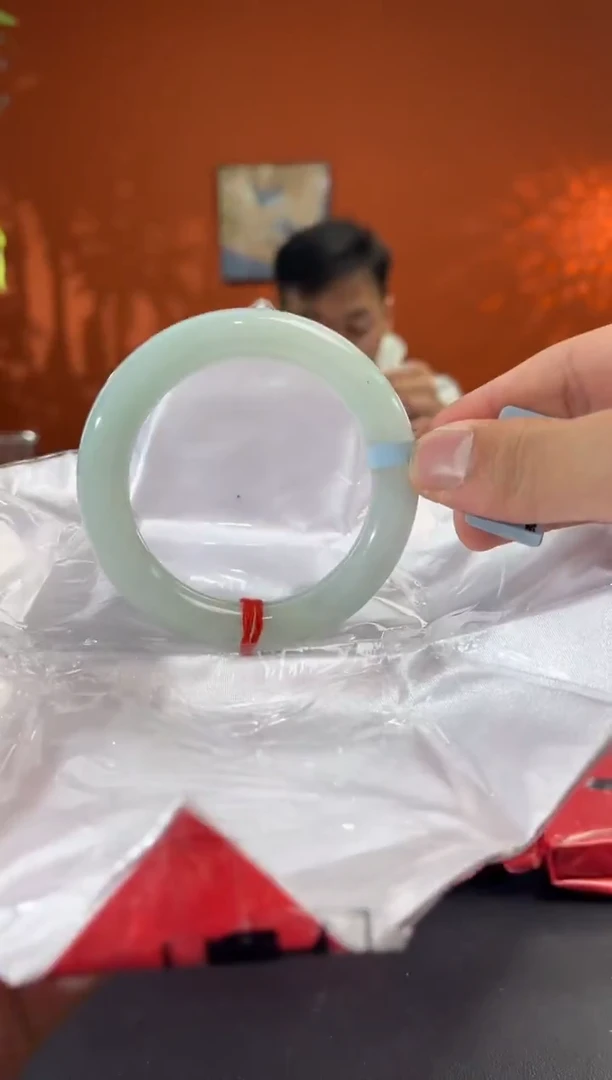 未镶嵌手镯翡翠1 56