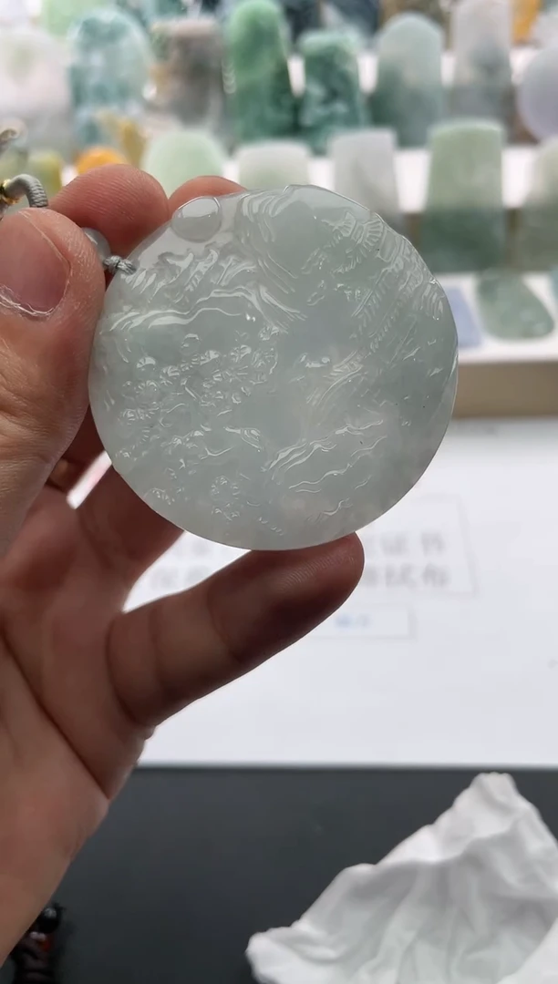 【闪购商品】翡翠颈饰未镶嵌..../1/22/ 69