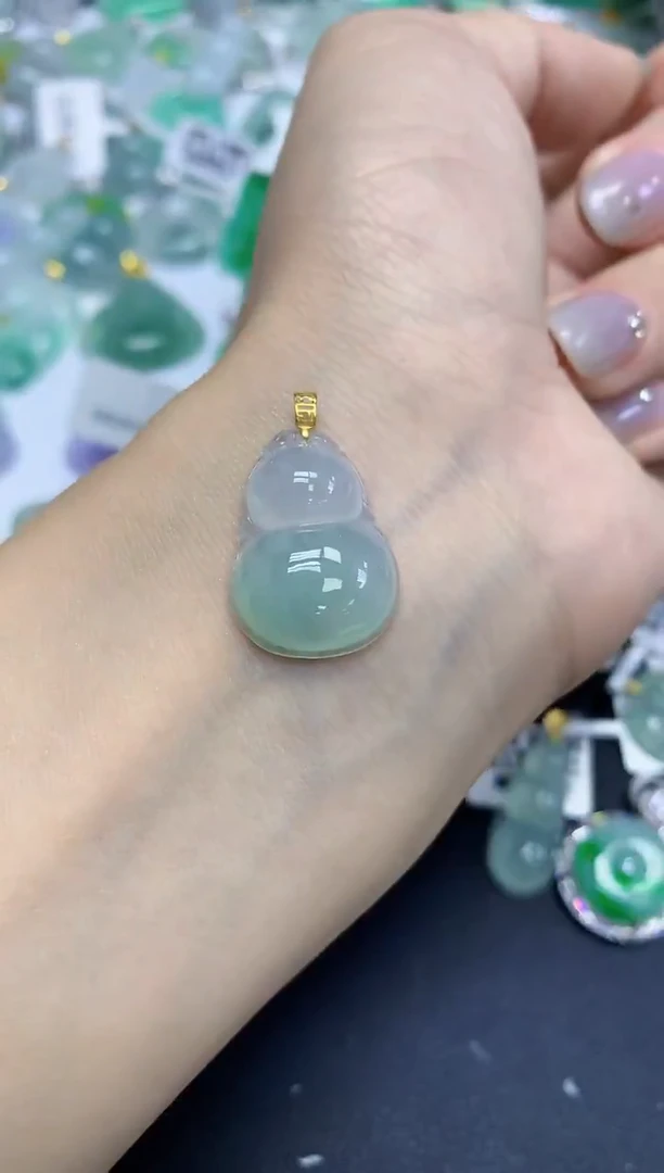 颈饰18K金镶嵌翡翠天然缅甸翡翠A货百元以上9元证书费自理