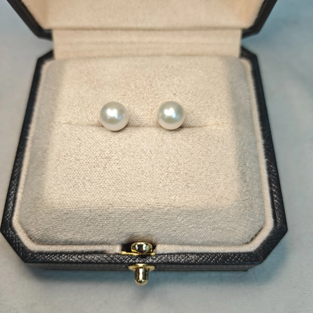 925银合成锆石耳饰 6+素钉   ER030