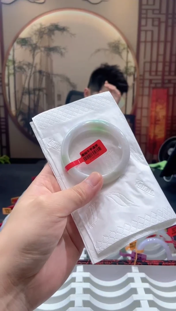 翡翠手镯未镶嵌000024462