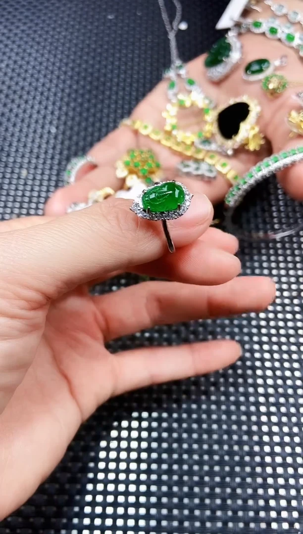 【闪购商品】翡翠戒指未镶嵌11111111