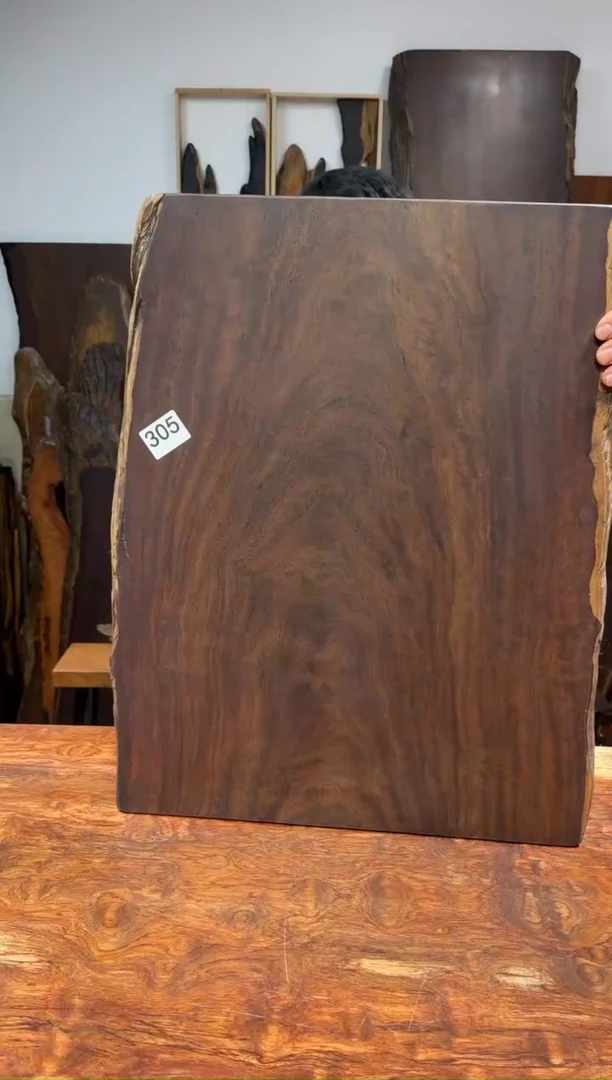 风车木（黑檀木）尺寸59*47*2.5编号305