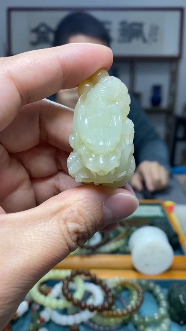 颈饰未镶嵌和田玉47