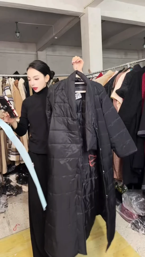 875闪购外套外披马甲打底裤子
