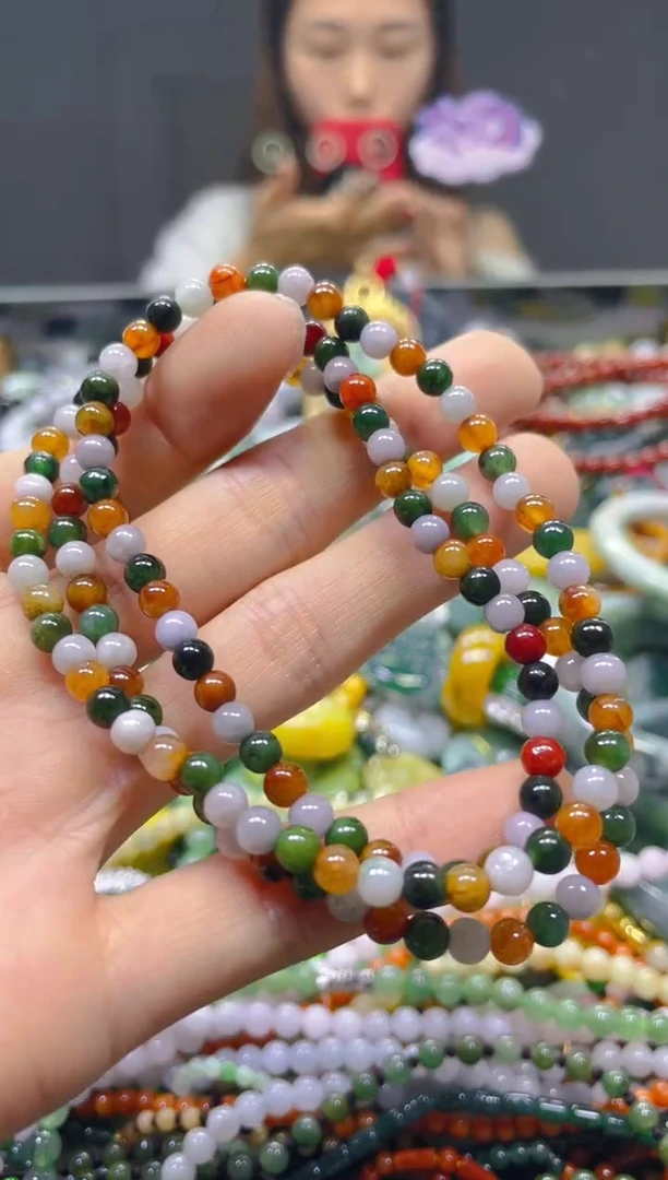 颈饰未镶嵌翡翠4MM/N/翡翠A货，一件也是批发价