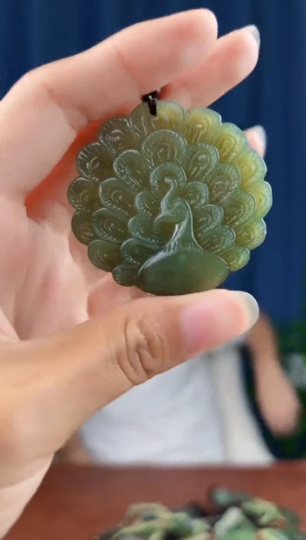 未镶嵌和田玉挂件拍一发一，多样性发货