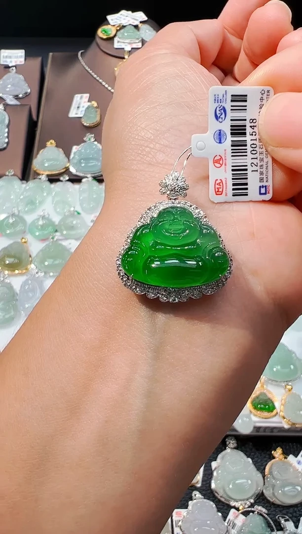 吊坠(不含链)18K金镶嵌翡翠佛公吊坠