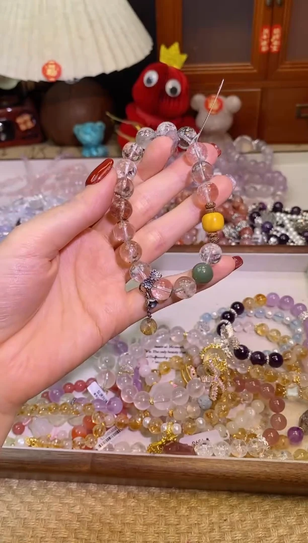 【闪购商品】水晶手链银S925镶嵌182手串