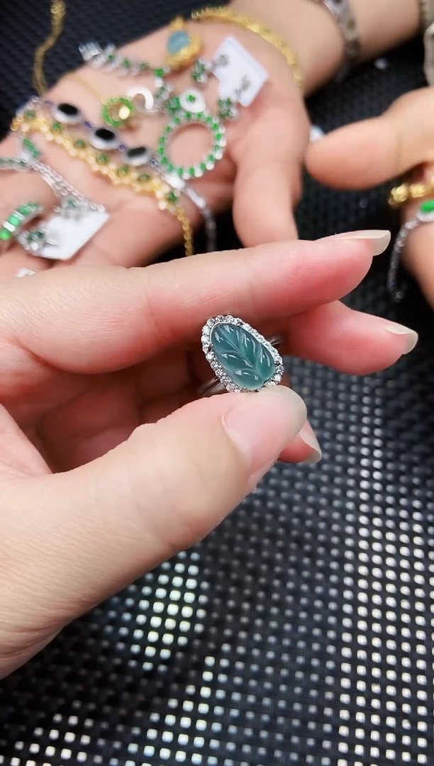 【闪购商品】翡翠戒指未镶嵌11111111