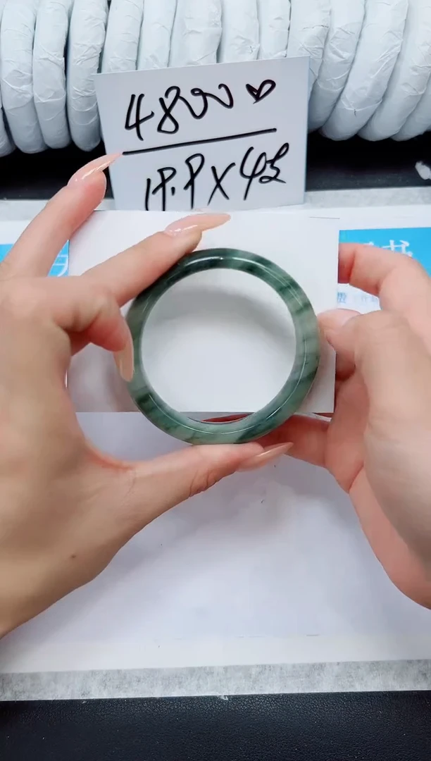 未镶嵌手镯石英质玉A182-52/53/54
