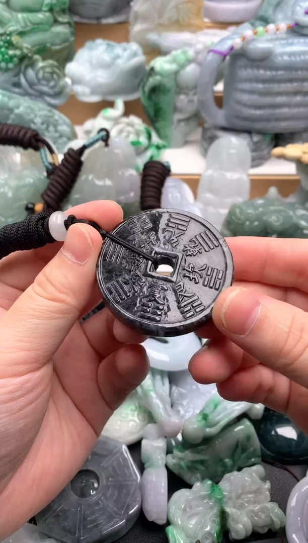 吊坠(不含链)未镶嵌翡翠1