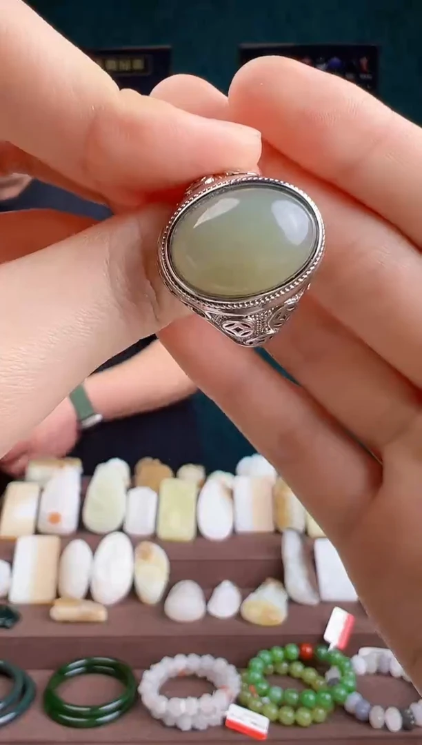 【闪购商品】和田玉颈饰未镶嵌ZZ 拍一发一 多样性发货