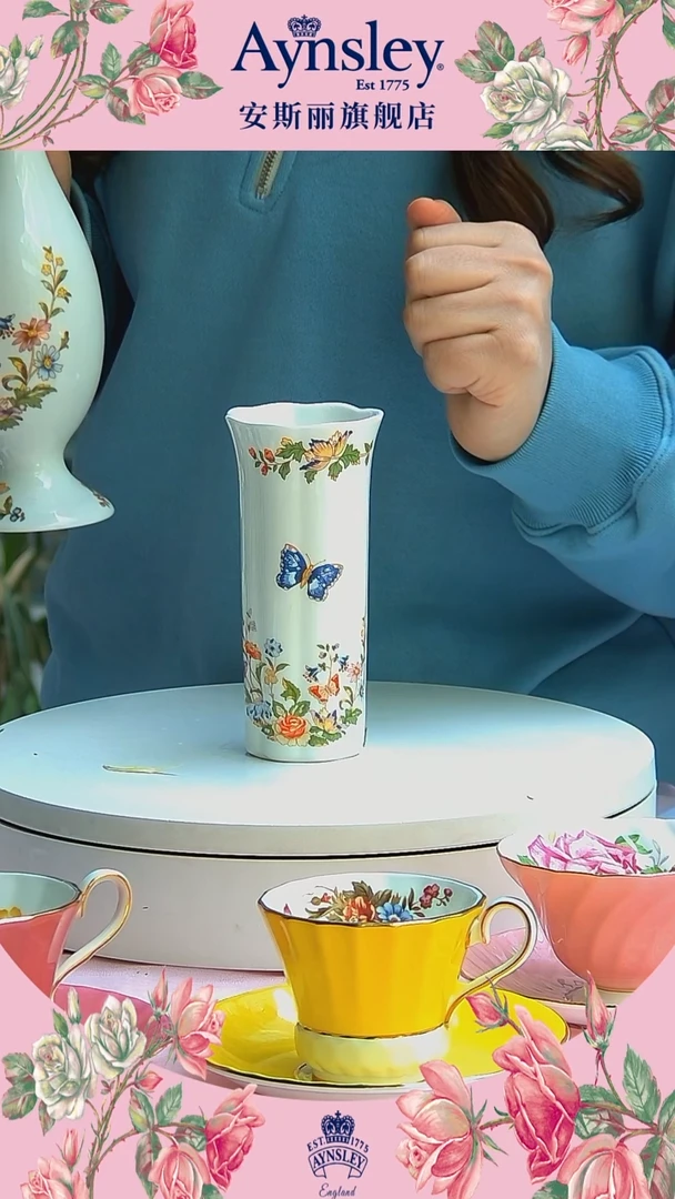 新骨瓷蕾丝边花瓶