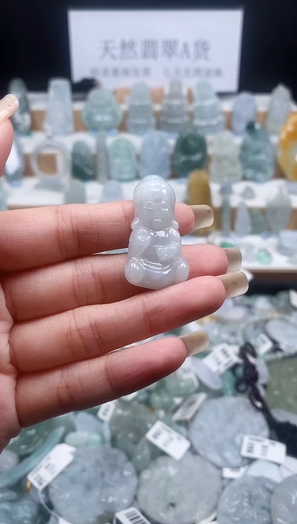 翡翠未镶嵌吊坠(不含链)68宝宝佛吊坠
