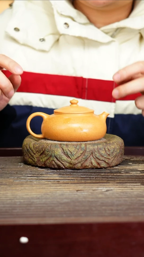 宜兴原矿紫砂壶茶壶宜兴原矿紫砂壶茶壶180C