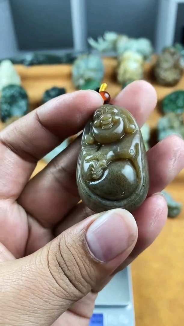 未镶嵌和田玉把件1