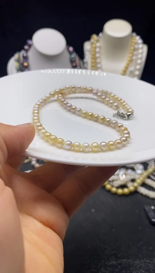 淡水珍珠未镶嵌颈饰多人