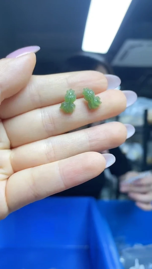 和田玉18K金镶嵌耳饰（多样性发一件）