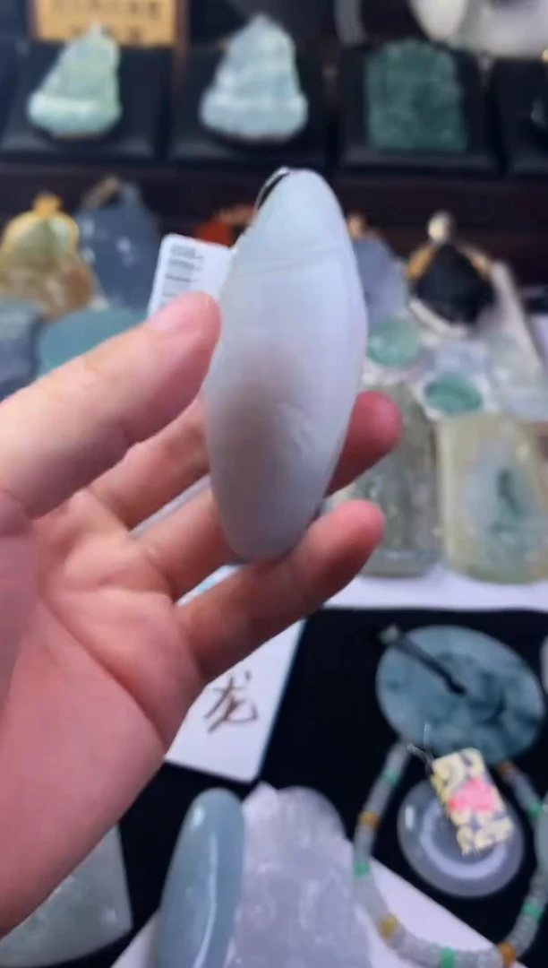 未镶嵌定制翡翠古*毛货不退不换