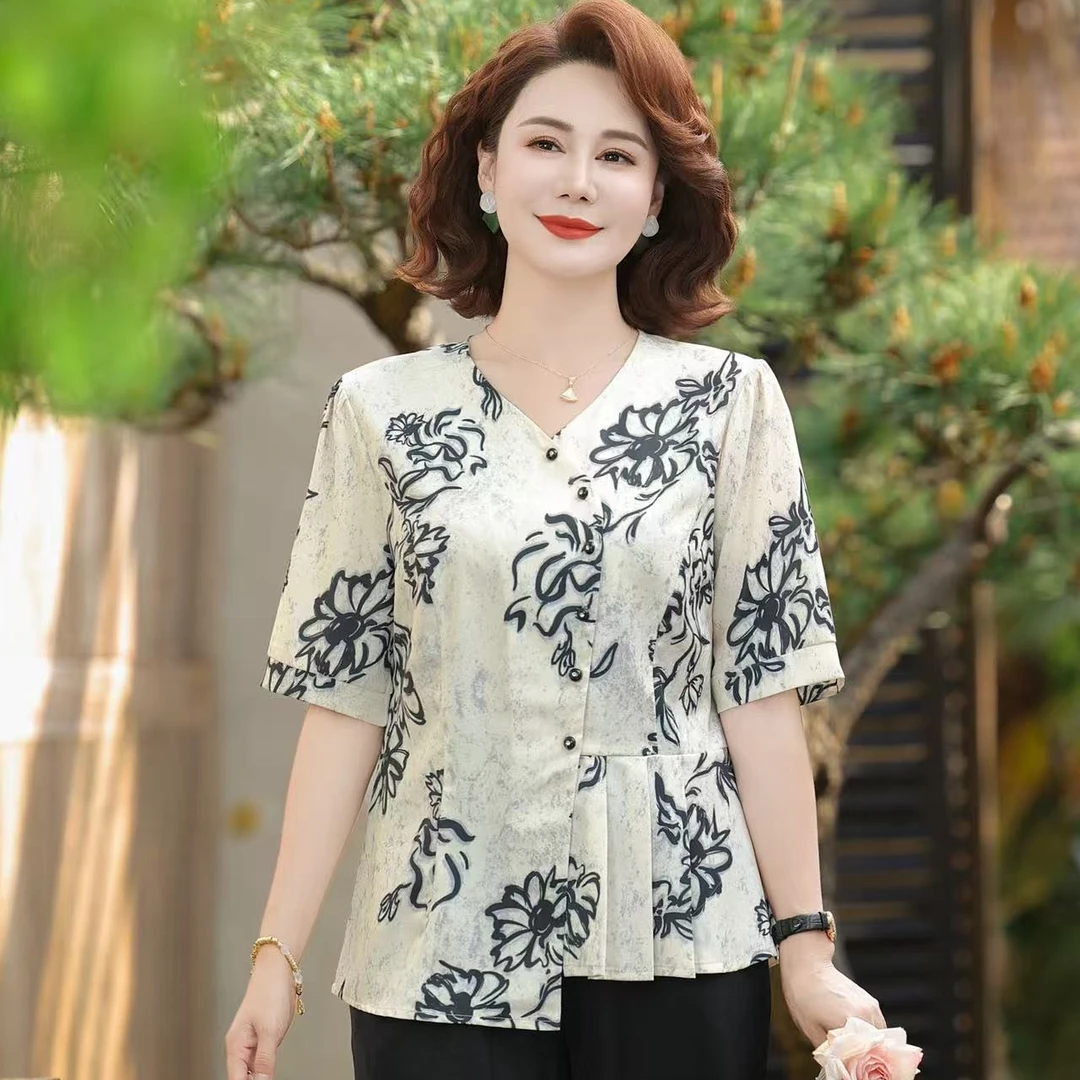 2025妈妈装夏装新中式短袖T恤上衣中老年女装洋气国风V领打底小衫