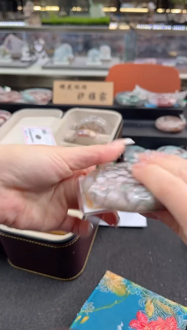 未镶嵌手镯石英质玉尘*丷圈口 （赠品镯心）