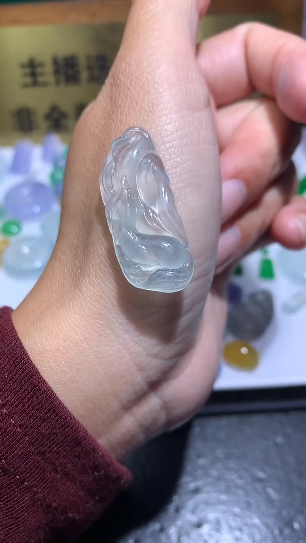 未镶嵌定制翡翠毛货