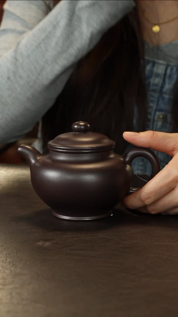 茶壶紫砂范敬荣老紫泥掇只约260cc
