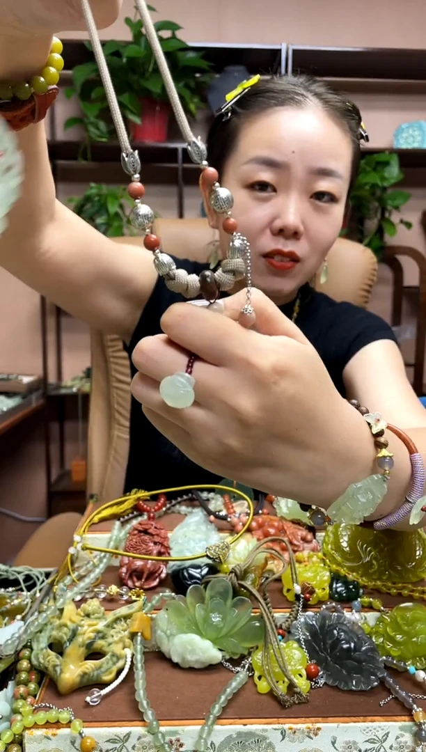 未镶嵌岫玉吊坠@****术·绳