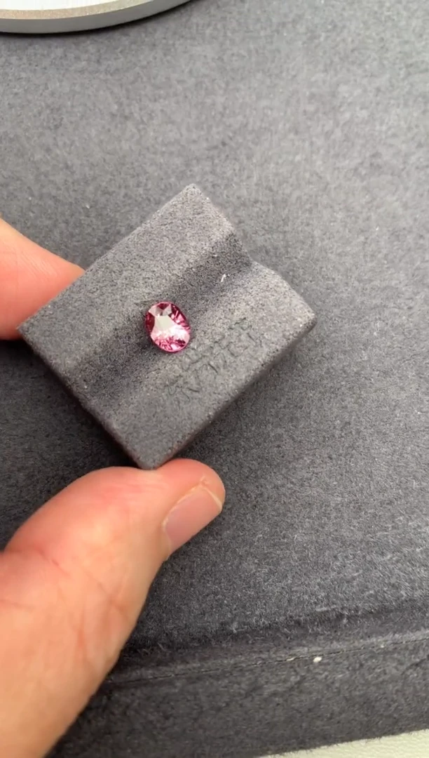 裸石彩色蓝宝石1ct 帕拉恰 定制 B