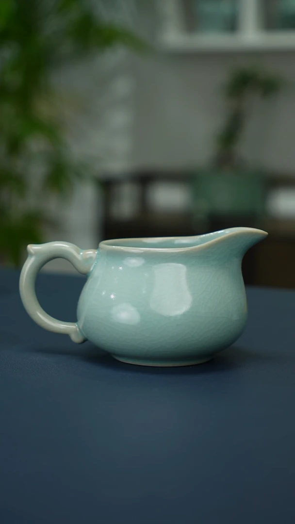 天青釉公道杯  一级    160CC