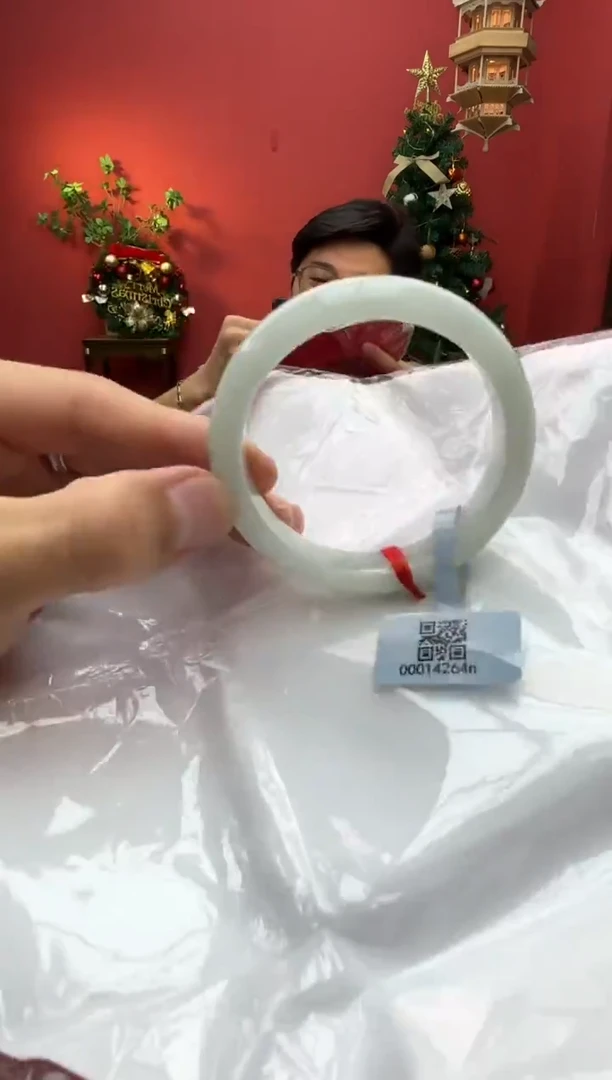 未镶嵌手镯翡翠翡翠手镯2