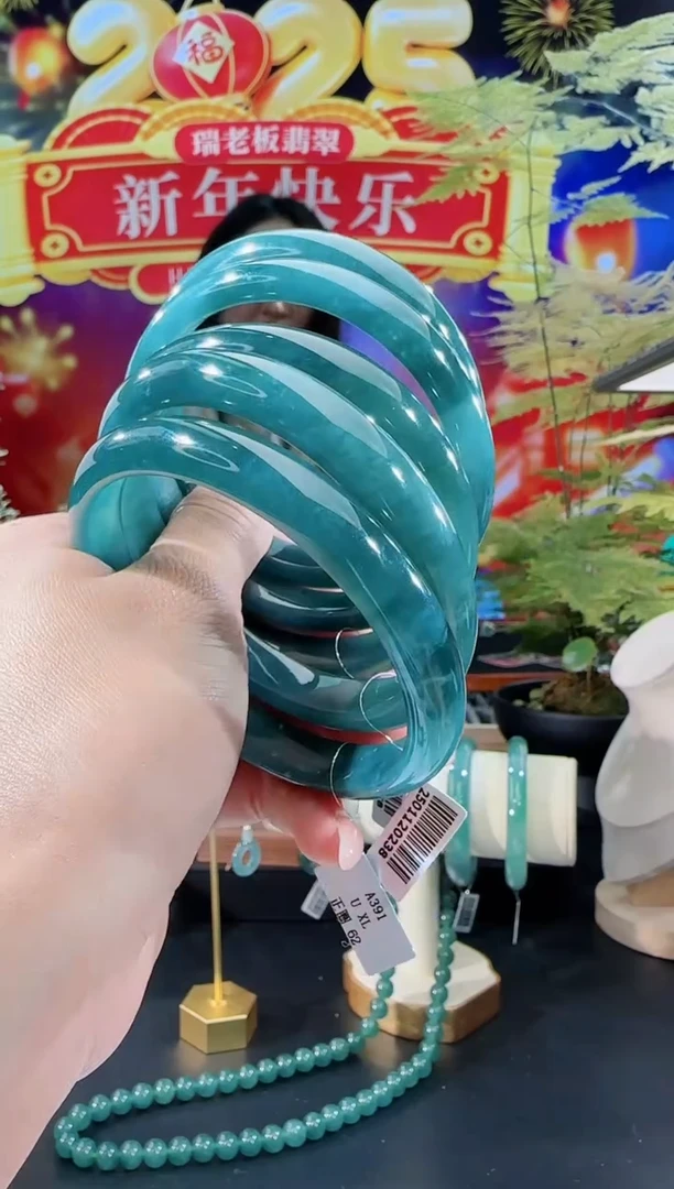 【闪购商品】定制翡翠手镯正圈未镶嵌圈口可选多样性发一