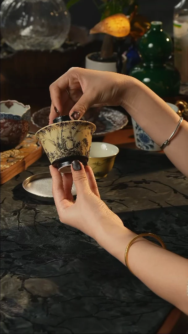 瓷片暮云造物