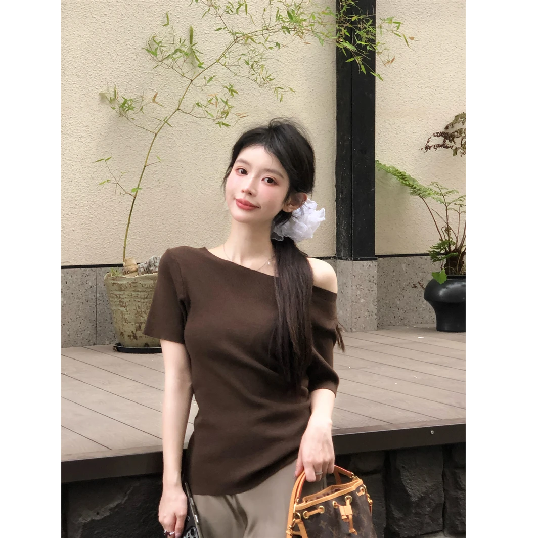 高级感设计感斜肩可拉一字肩修身显瘦短袖针织女上衣