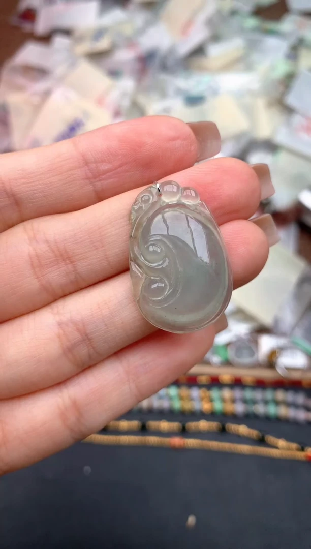 未镶嵌挂件翡翠一