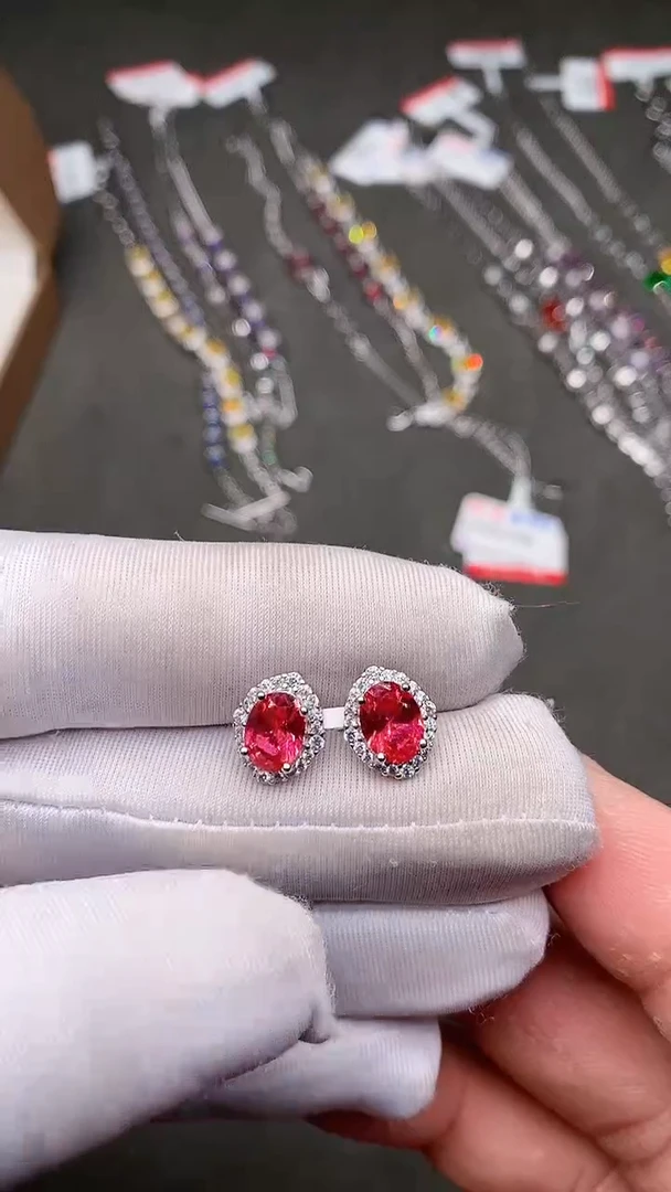 【闪购商品】蓝宝石耳饰银S925镶嵌...........