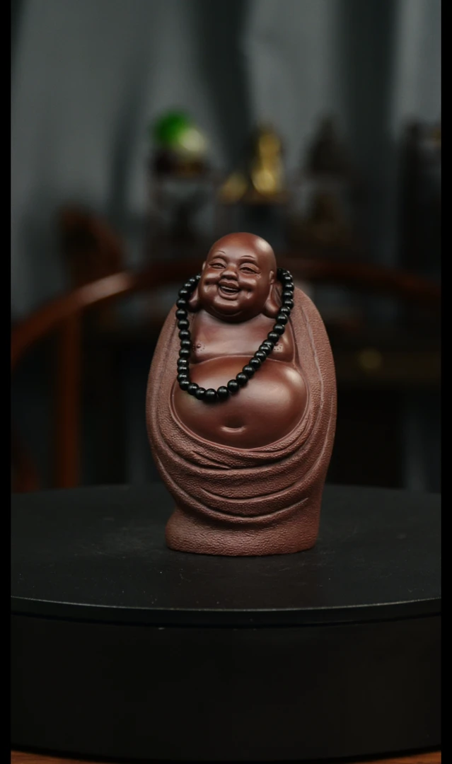 高弥勒佛（带佛珠）宜兴紫砂摆件
