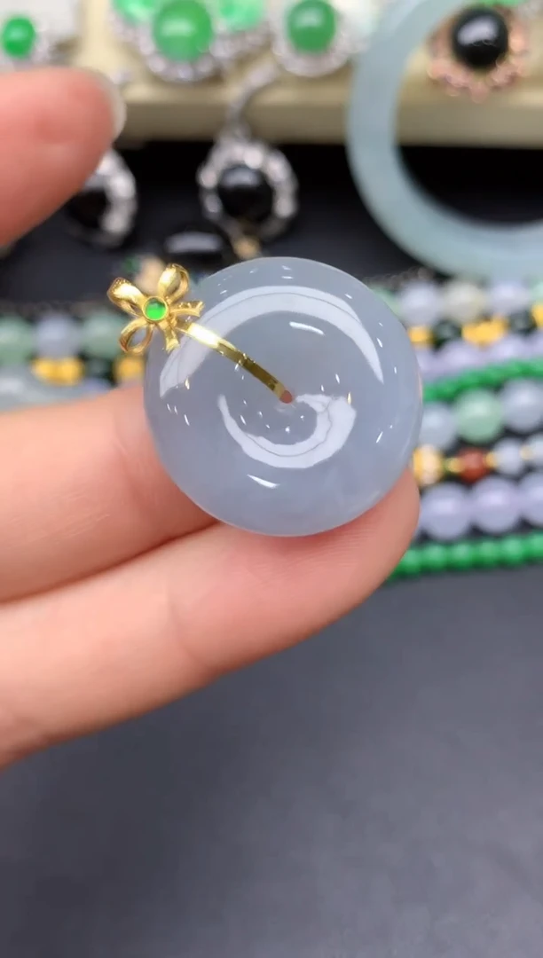颈饰18K金镶嵌翡翠71-雪姐翡翠天天见