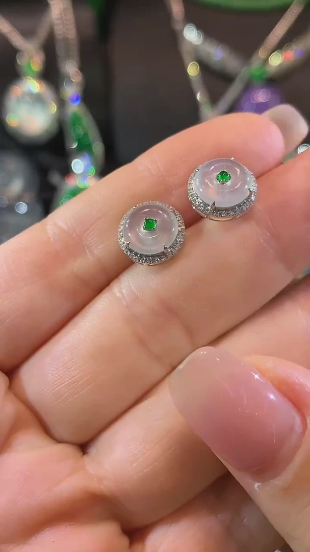 翡翠18K金镶嵌耳饰耳饰