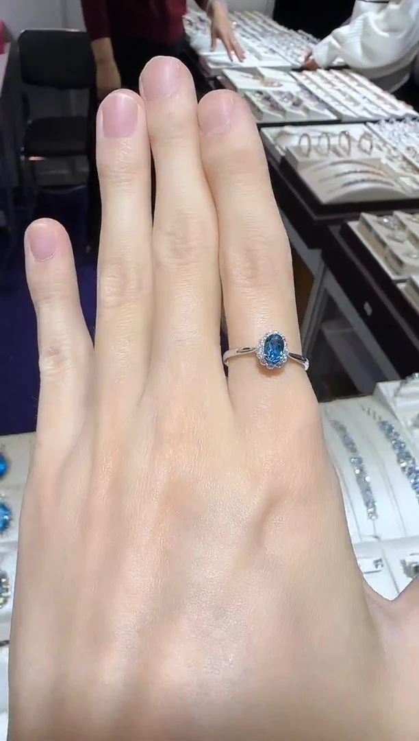 【闪购商品】托帕石戒指银S925镶嵌伦敦蓝5mm
