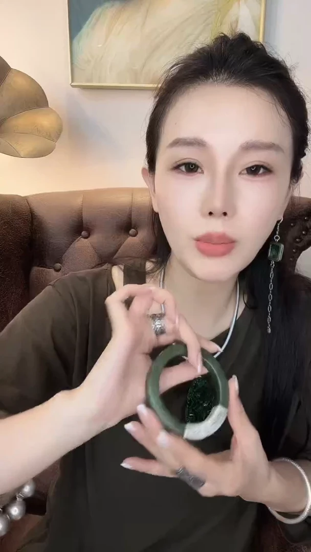 颈饰未镶嵌翡翠向****园翡翠723