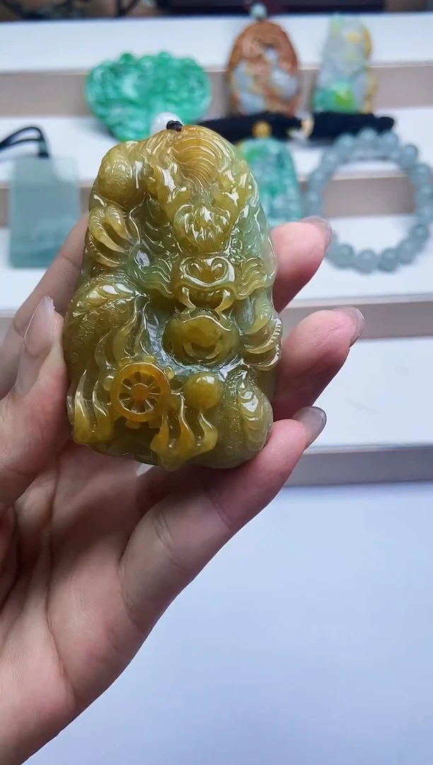 颈饰未镶嵌翡翠翡翠A货