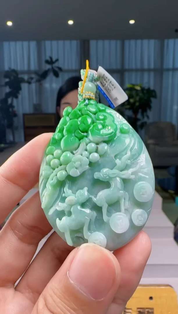 翡翠未镶嵌颈饰XM@@960Q3J19126