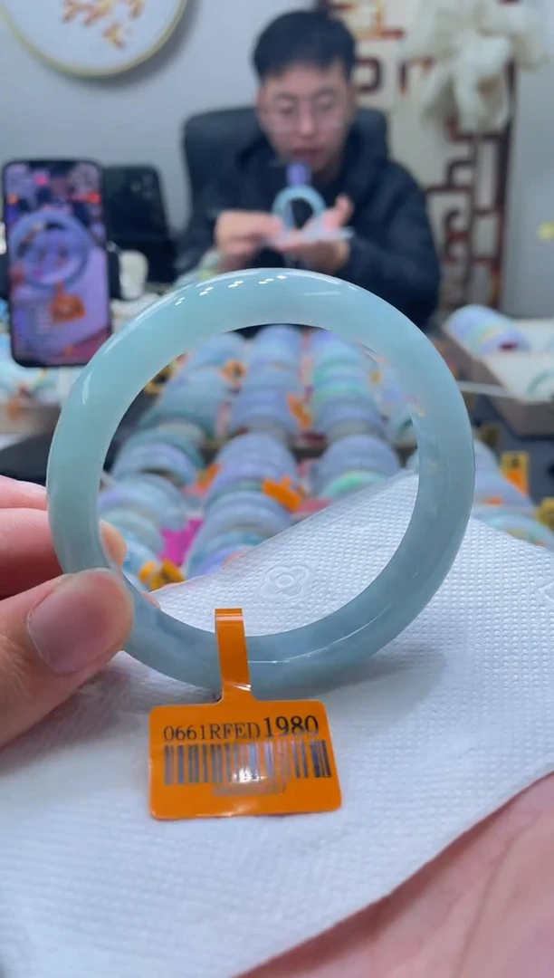 未镶嵌手镯翡翠112-61