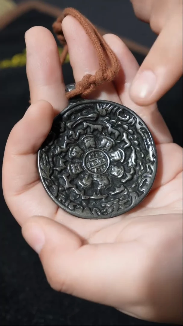 铜铁合金类蛙嘴托甲九宫/吊坠/挂饰