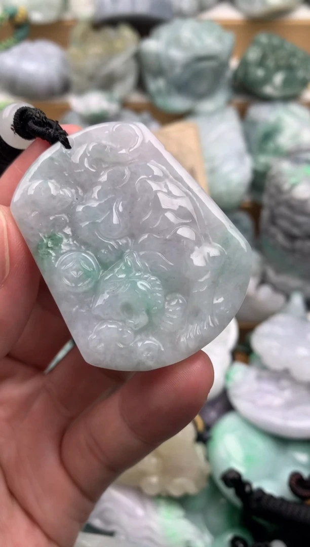 吊坠(不含链)未镶嵌翡翠1