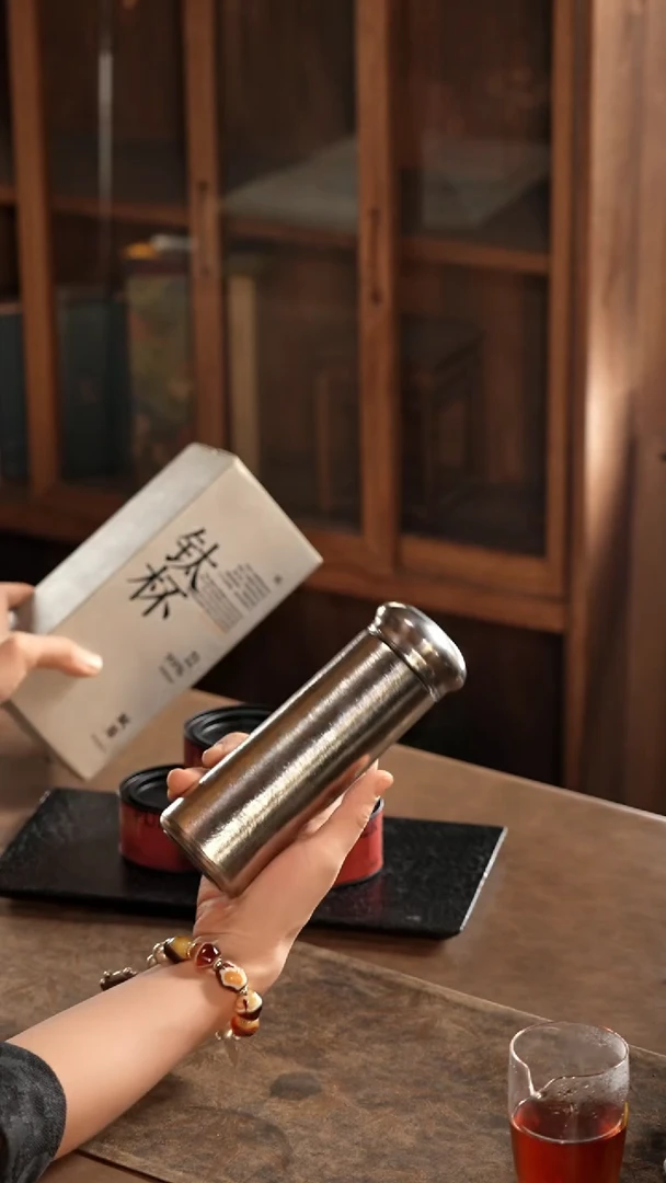 糯香普洱3  钛杯银色1